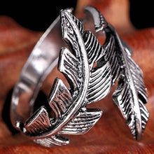Load image into Gallery viewer, Cool Rings Gothic Deep Sea Squid Octopus Ring Vintage Wolf/Deer/Leaf/Superman/Dargon/Snake Rings Halloween Anillo Hombre Bijoux