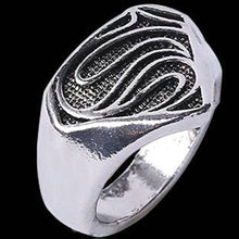 Load image into Gallery viewer, Cool Rings Gothic Deep Sea Squid Octopus Ring Vintage Wolf/Deer/Leaf/Superman/Dargon/Snake Rings Halloween Anillo Hombre Bijoux