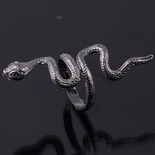 Load image into Gallery viewer, Cool Rings Gothic Deep Sea Squid Octopus Ring Vintage Wolf/Deer/Leaf/Superman/Dargon/Snake Rings Halloween Anillo Hombre Bijoux
