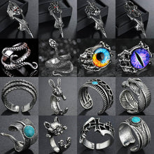 Load image into Gallery viewer, Retro Punk Exaggerated Spirit Snake Ring Fashion Personality Stereoscopic Opening Adjustable Joint Finger Rings
